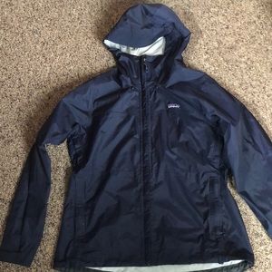 Womens Navy Patagonia rain jacket